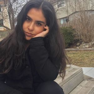 Meet your Posher, Daniela